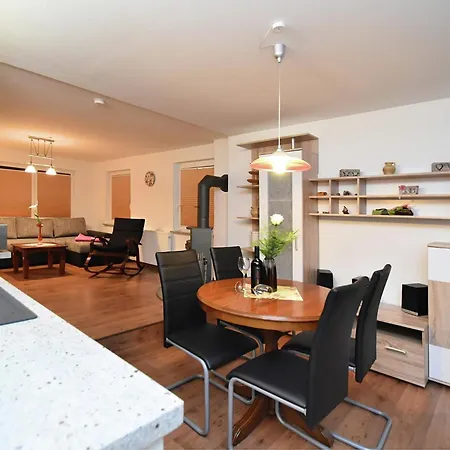 In Blankenburg With E Station Holiday home